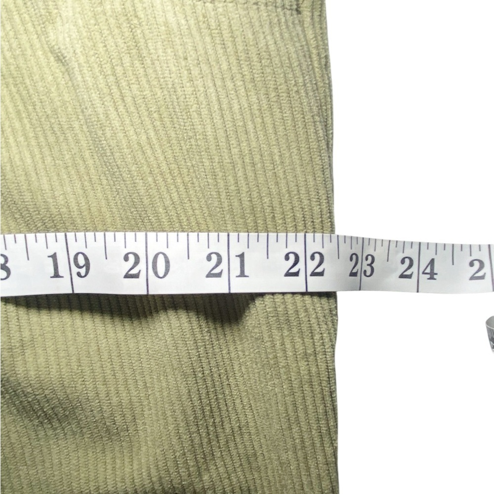 HALARA Mid Rise Button Zipper
Side Pocket Corduroy Casual Pants - Picture 6 of 12